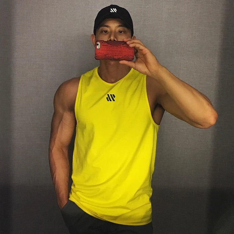 2024 Mens fitness gyms Tank top men Fitness sleeveless shirt Male mesh