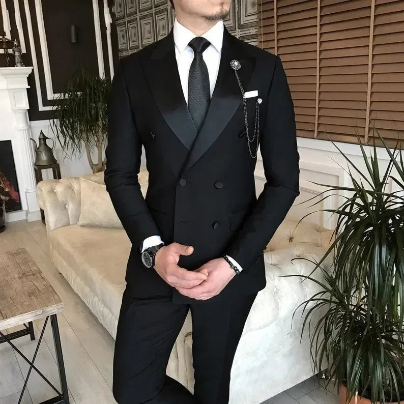 2 Pieces Jacket+Pants Black Suits for Men Peaked Lapel Double Breasted