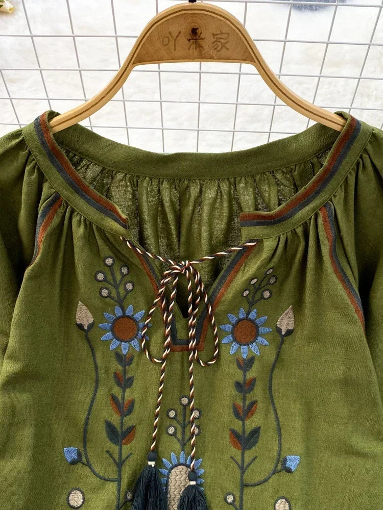 Women Spring Blouse Ethnic Style Retro Literature Loose Embroidered