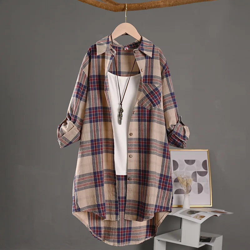Spring/Summer 2025 Stylish Women's Button-up Shirt with Plaid Pattern,