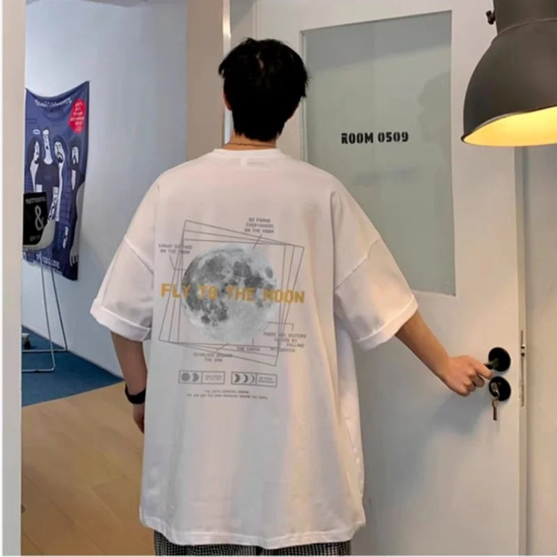 30kg To 120kg Korean Style Lazy Feeling Wearing Moon Pattern T-shirt