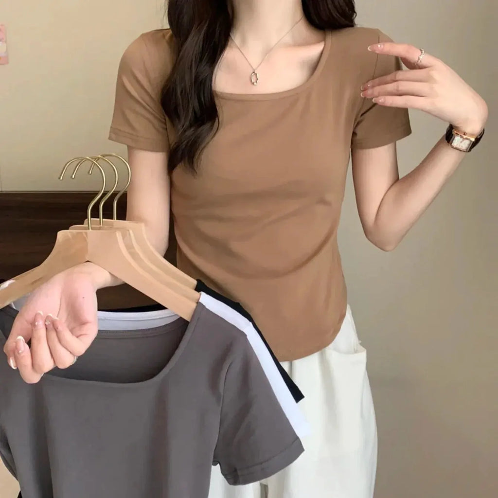 Women's Short-Sleeved T-Shirt U Neck Blouse Slim Fit Korean Style