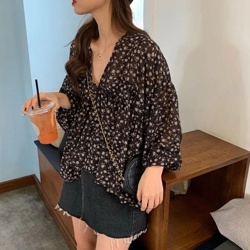 V-neck Chiffon Shirt Women Sweet Tops Blouse 2025 Spring Korean Floral