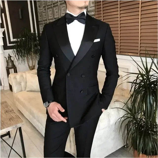 2 Pieces Jacket+Pants Black Suits for Men Peaked Lapel Double Breasted