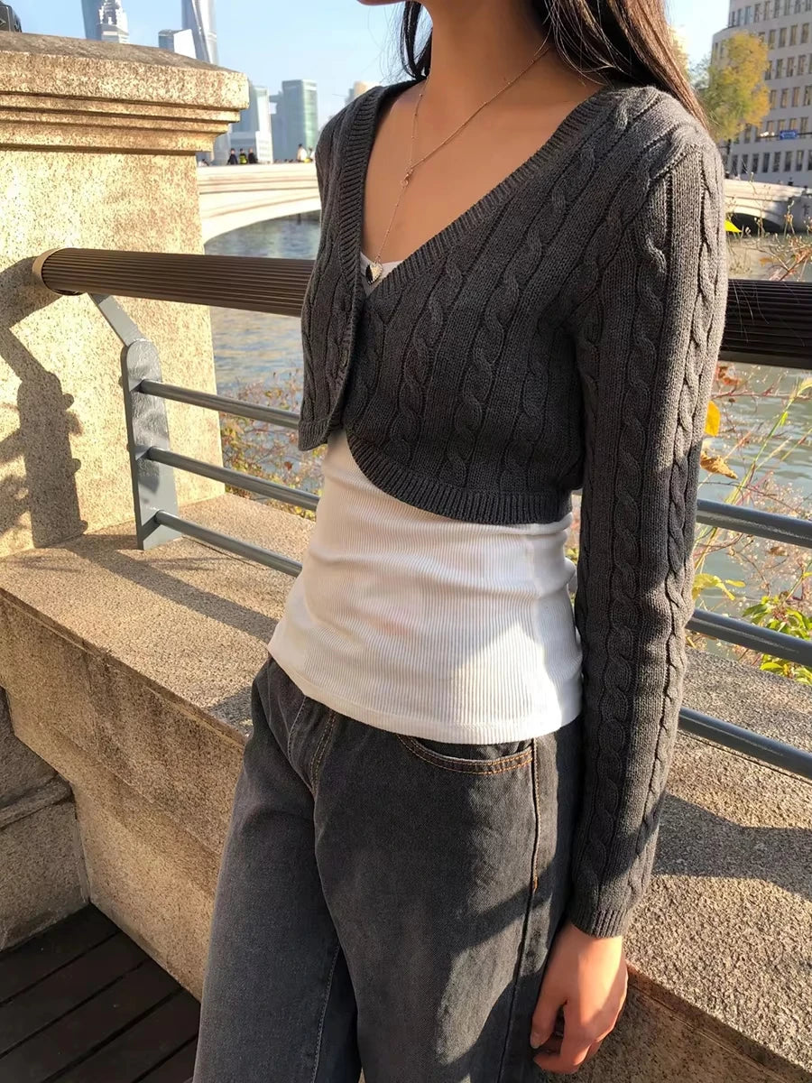 Twisted Flower Cropped Knitwear Women Cotton V-neck Single Breasted