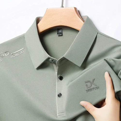 New Men's Business Casual Short Sleeved Shirt with Badge Solid Color