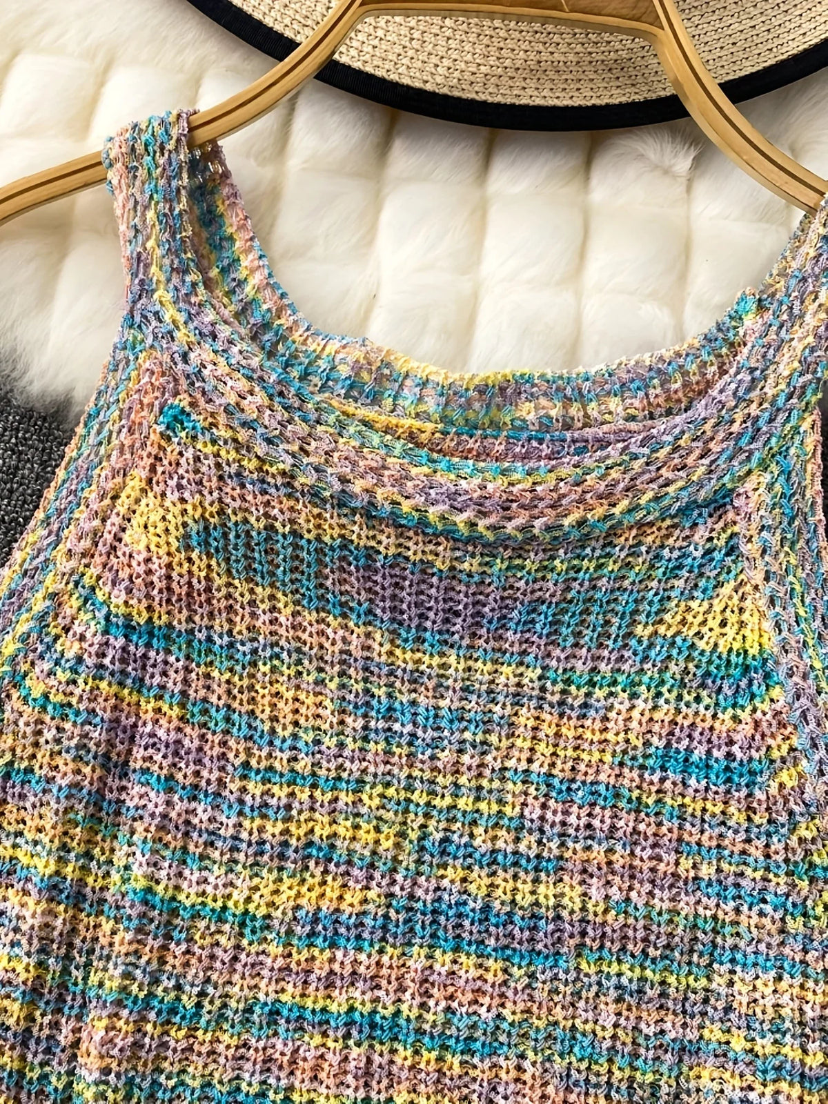 New Summer Stylish and Comfortable Vest Women's Colorful Knit Halter