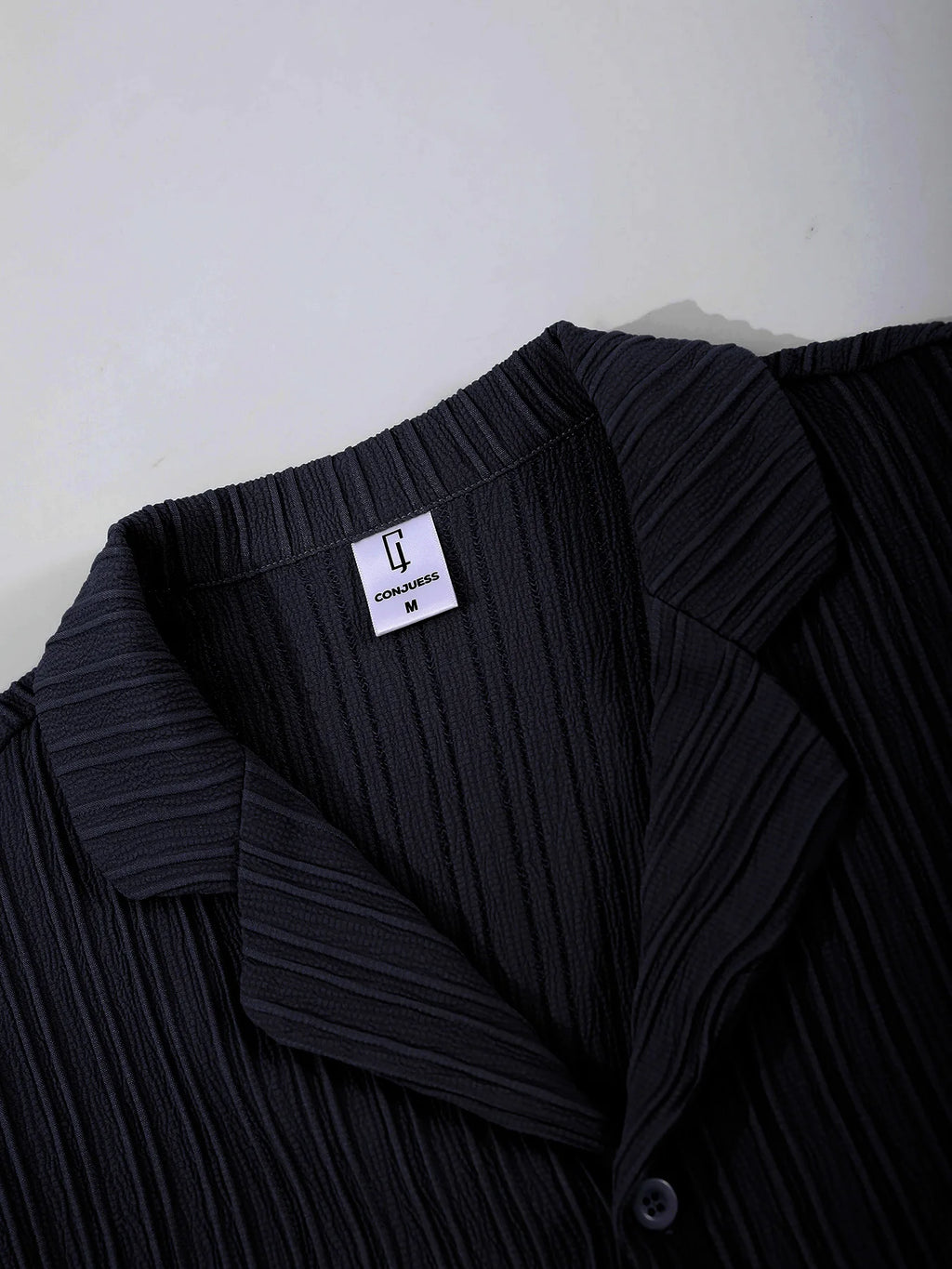 Men's Black Pleated Texture Cuban Collar Shirt + Drawstring Shorts Set