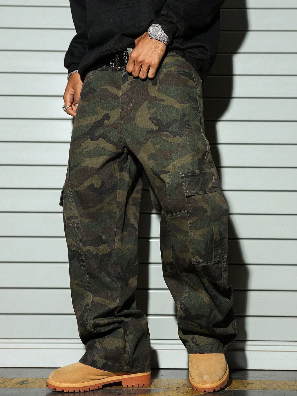Men's Retro Camouflage Loose Straight-Leg Jeans with Multi-Pocket