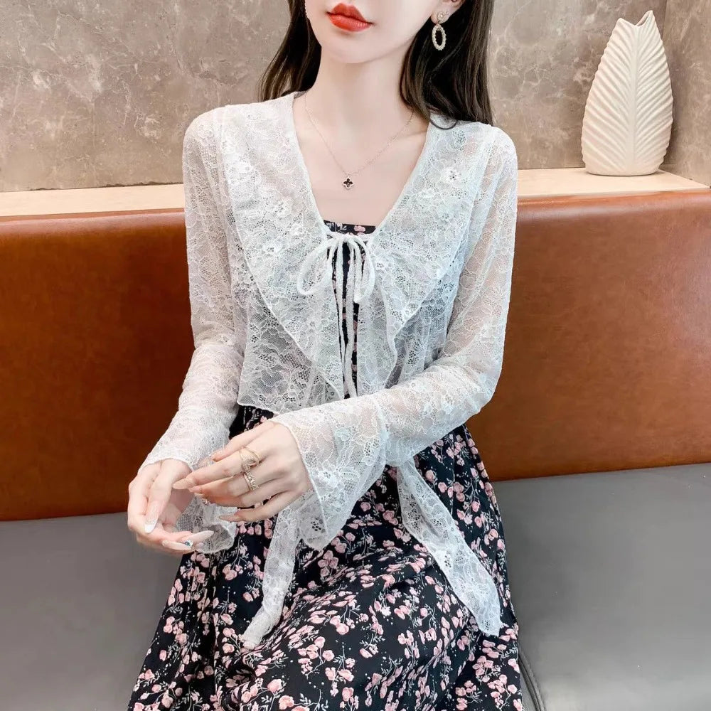 Summer Sweet Women Sun Protection Blouse Fashionable Bell Sleeve Lace