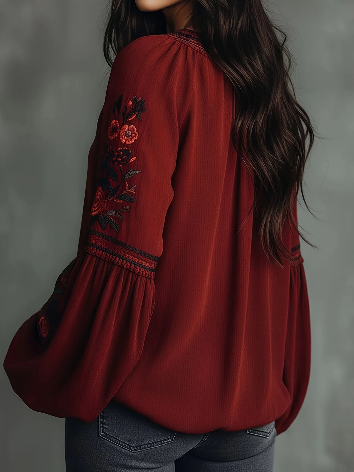 Women‘s Spring Blouse Retro Embroidered Flower Lantern Sleeve Shirt