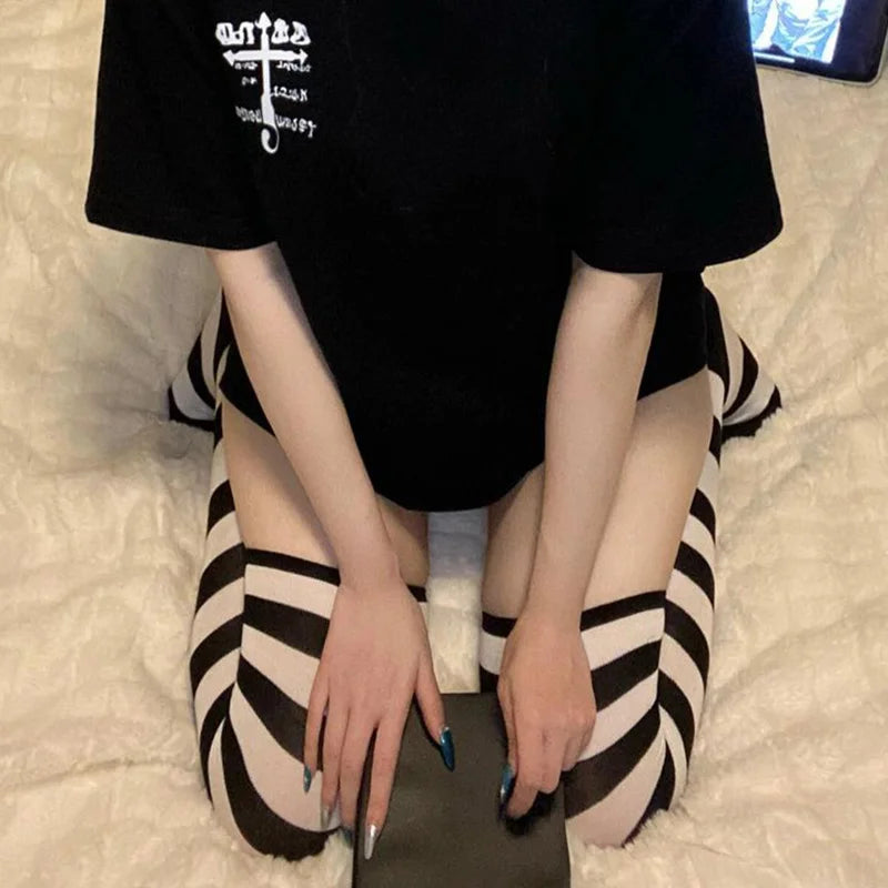 Anime DEATH NOTE MisaMisa Cosplay Costume Adult Women T-shirt Knee