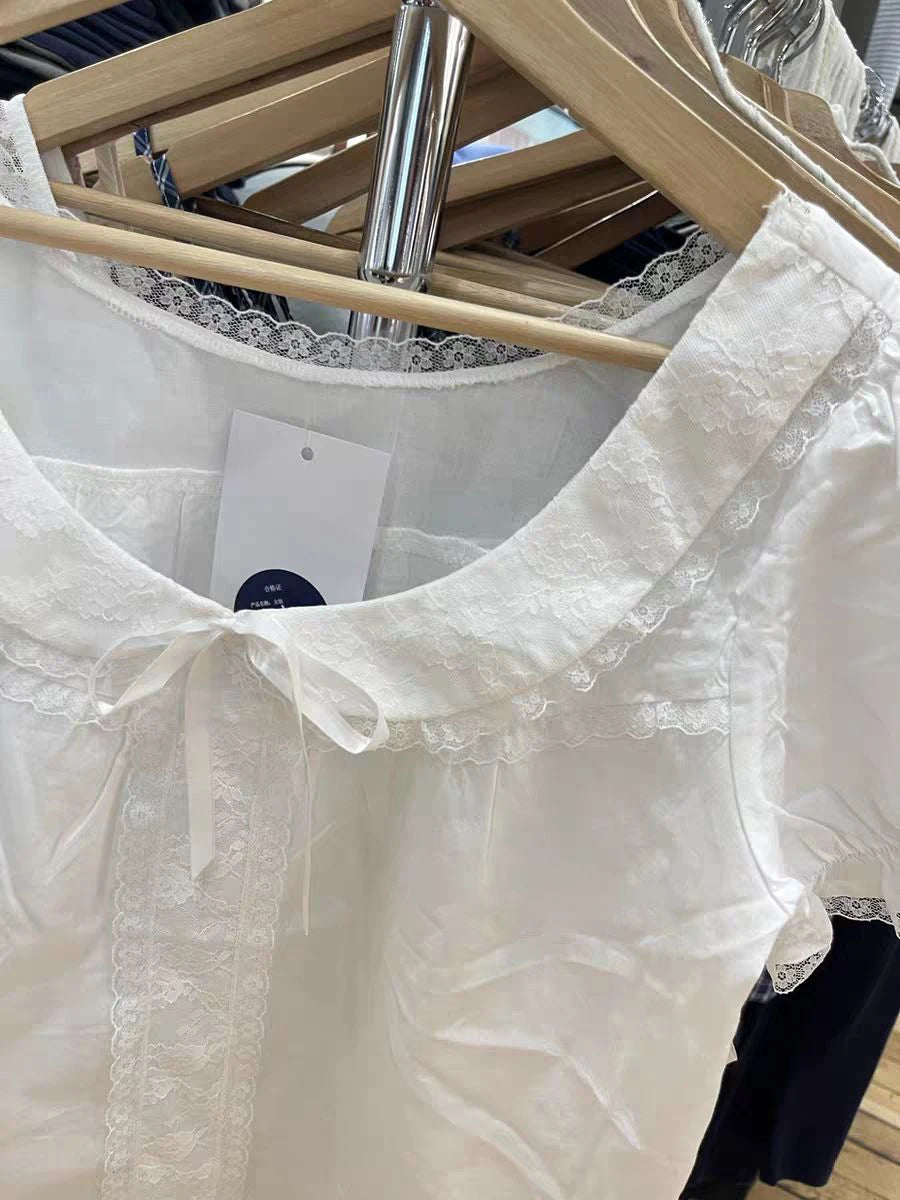 Lace Patchwork Thin T-shirt Blouse Woman Summer Bow Peter pan Collar