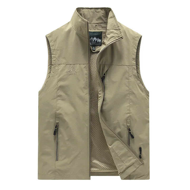 FGKKS Spring New Men Waistcoat Outdoor Leisure Solid Color Vest Young