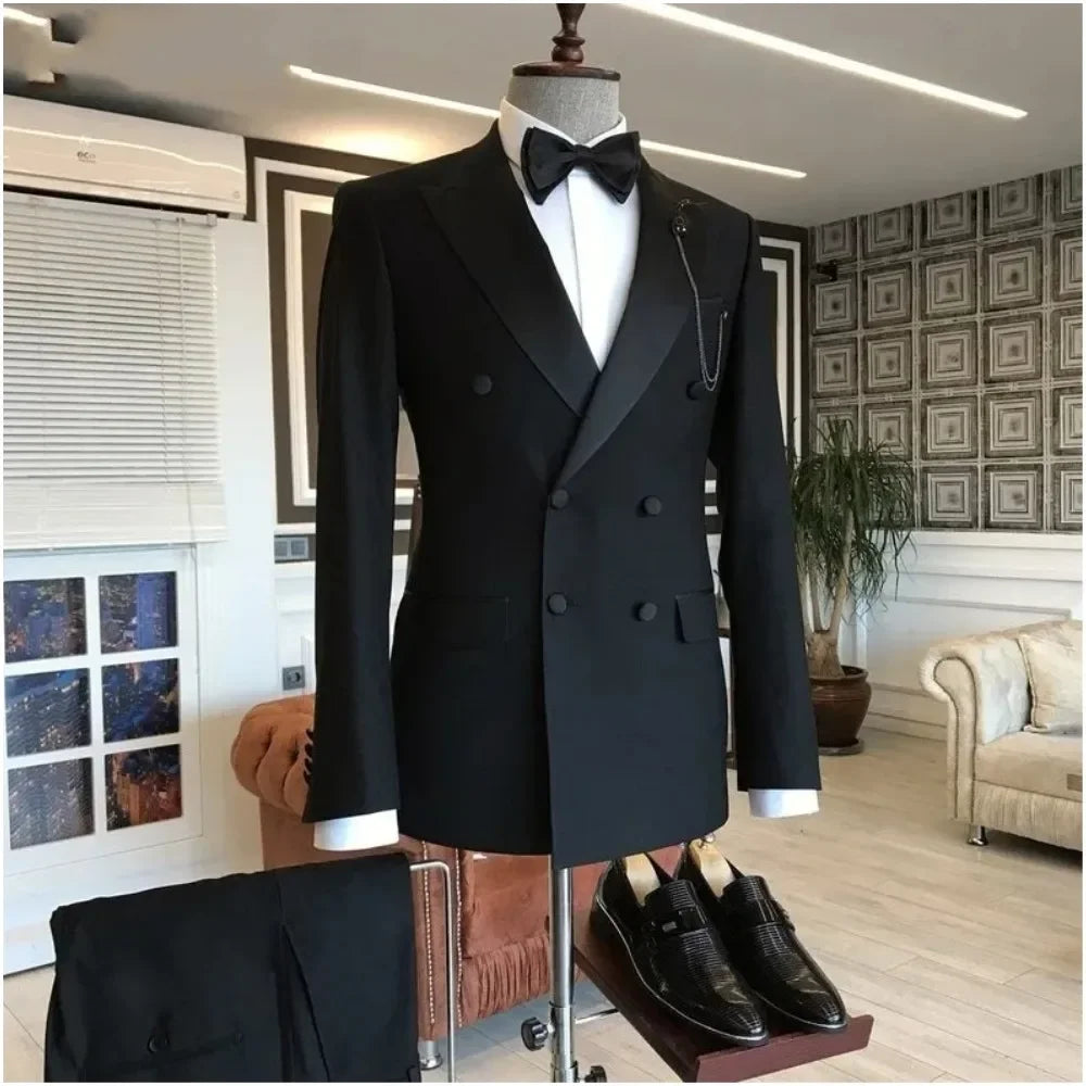 2 Pieces Jacket+Pants Black Suits for Men Peaked Lapel Double Breasted