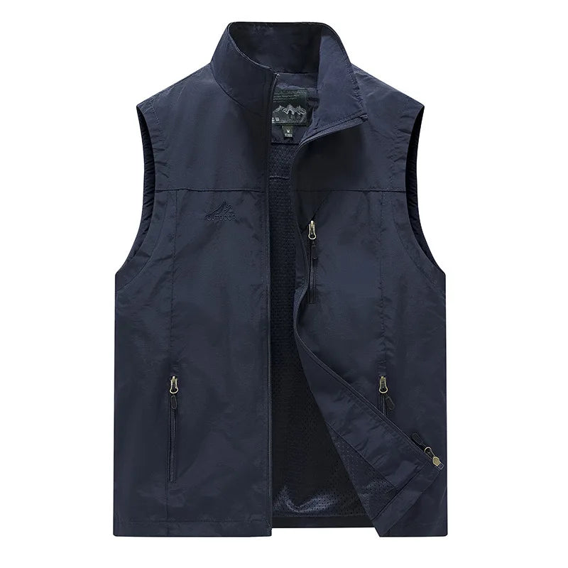 FGKKS Spring New Men Waistcoat Outdoor Leisure Solid Color Vest Young