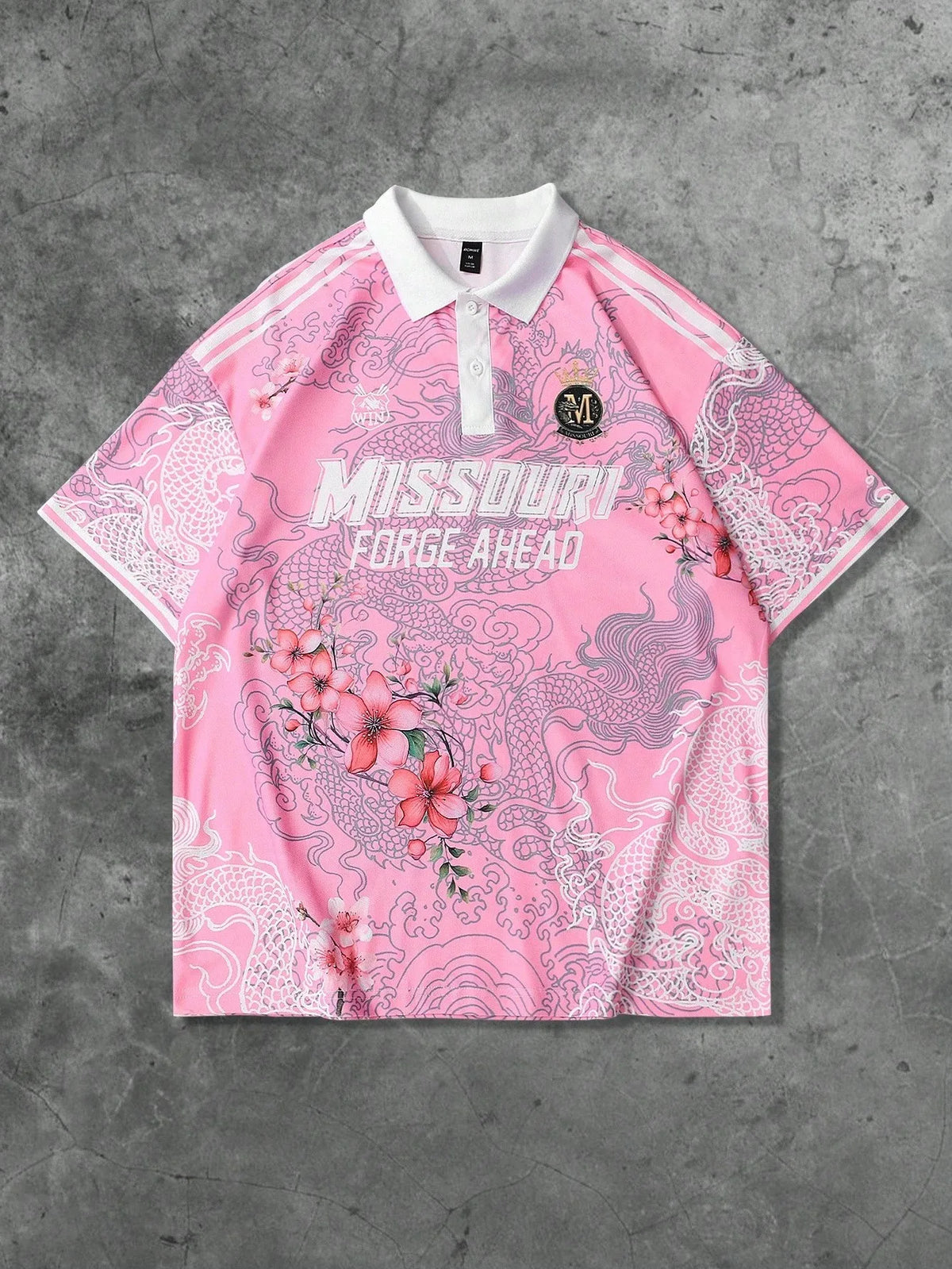 The 2025 summer new men's short-sleeved POLO shirt features a casual