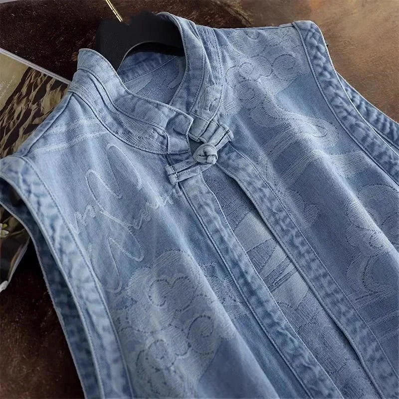 Ethnic Chinese Style Buckle Spring Summer Denim Vest Wearing A New
