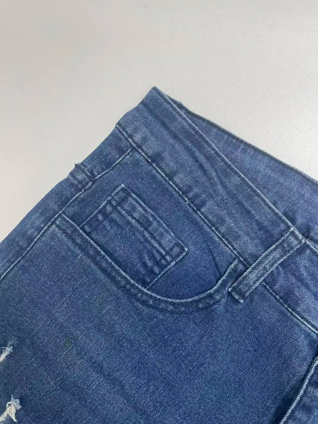 Men's Slim Fit Stretch Denim Jeans with Ripped Detail & Contrast