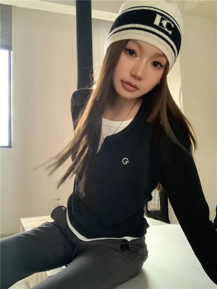 Women's T-shirt fake two piece long sleeved T-shirt for autumn and